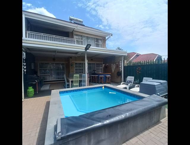 3 BEDROOM DUPLEX FOR SALE IN THREE RIVERS PROPER